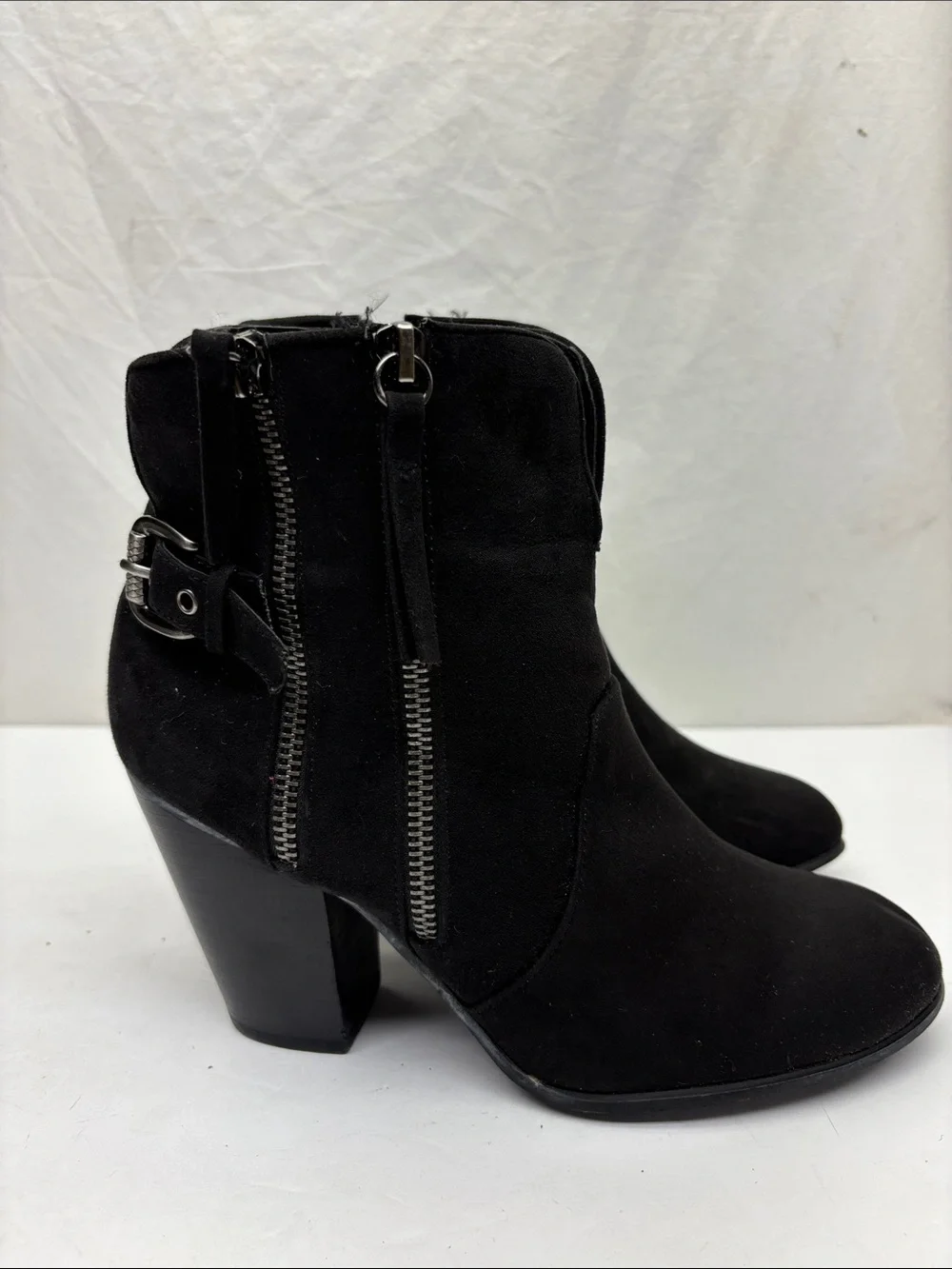 Carlos by Carlos Santana Women's Suede Ankle Boots Side Zip, SZ 8.5 M, box 75